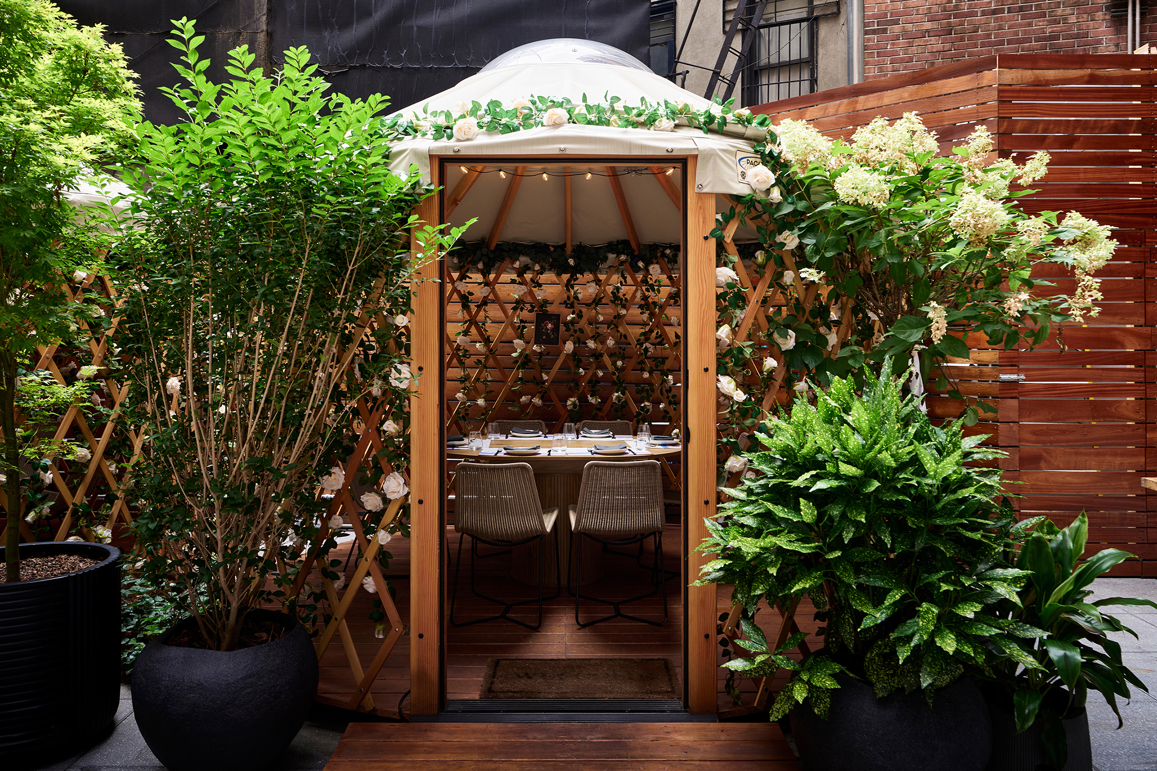 Visit the Lindens Holiday Harvest Dinner 2025 event page