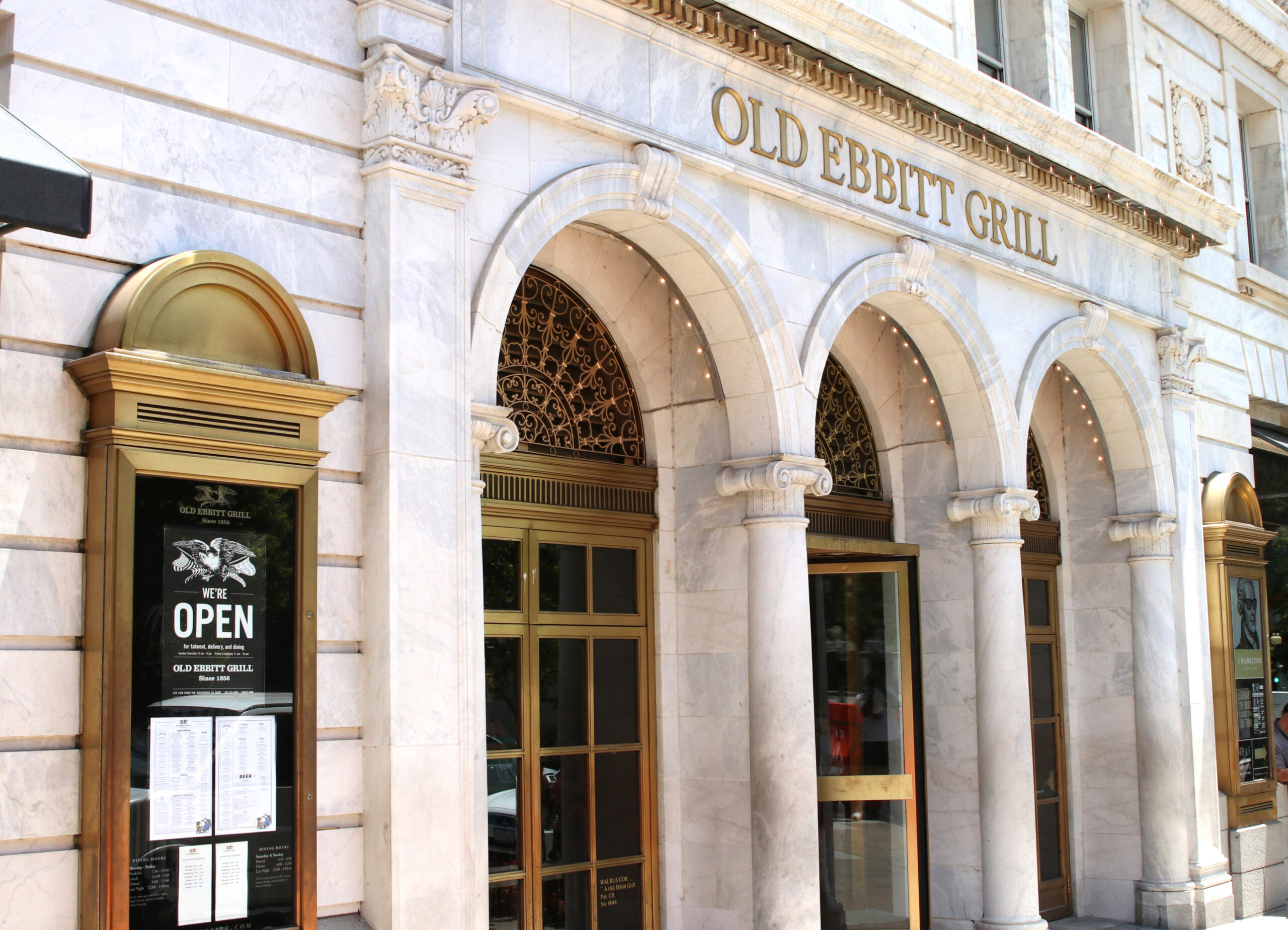 Exterior of the Old Ebbitt Grill in Washington DC