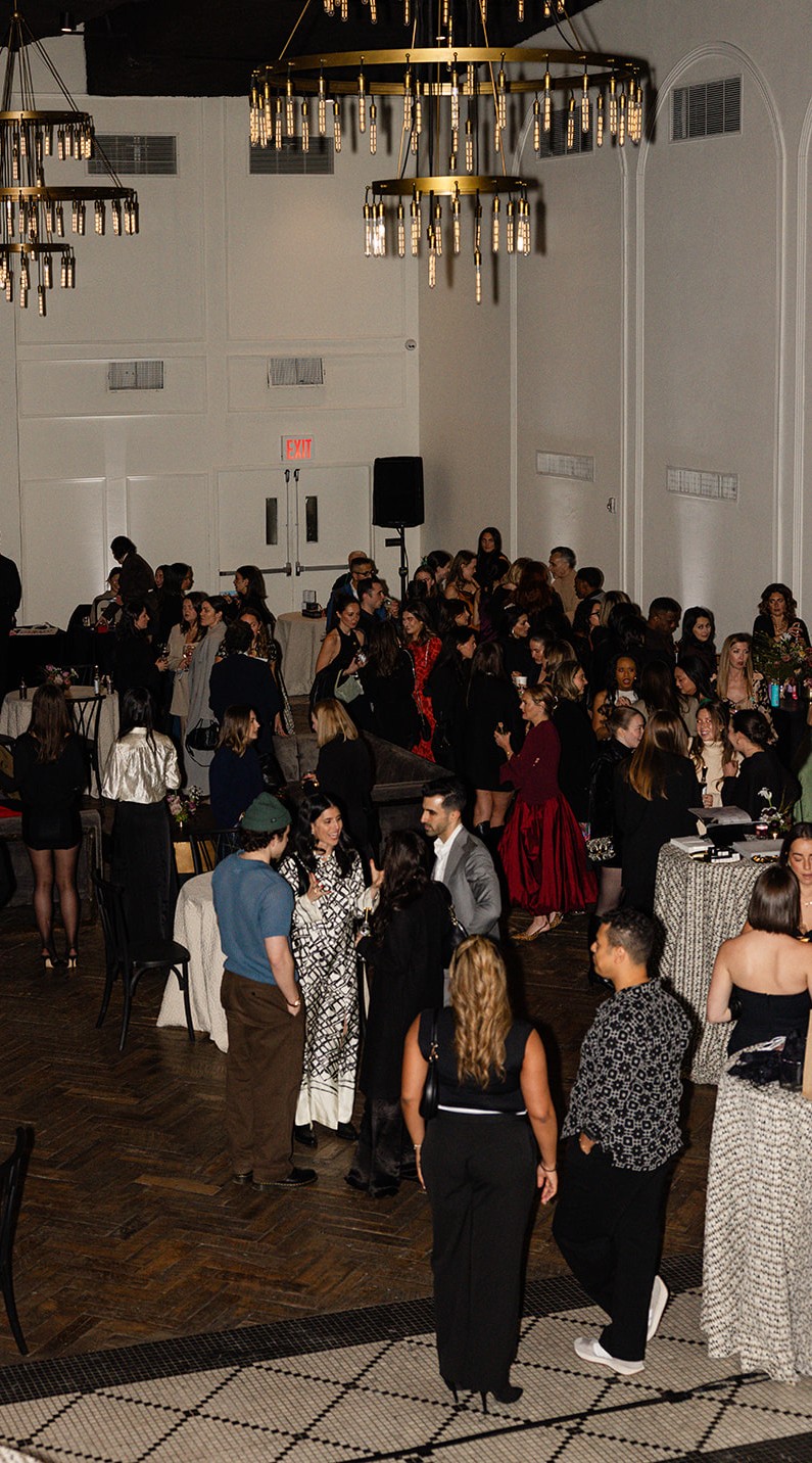 Visit the Singles Mixer & Speed Dating event page