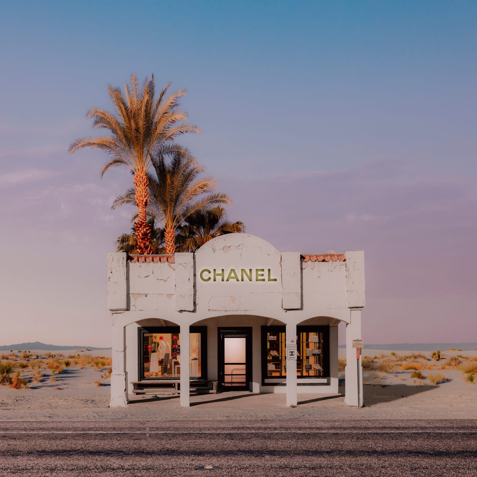 Visit the Arlo’s Living Room Gallery: Fine Art Photography event page