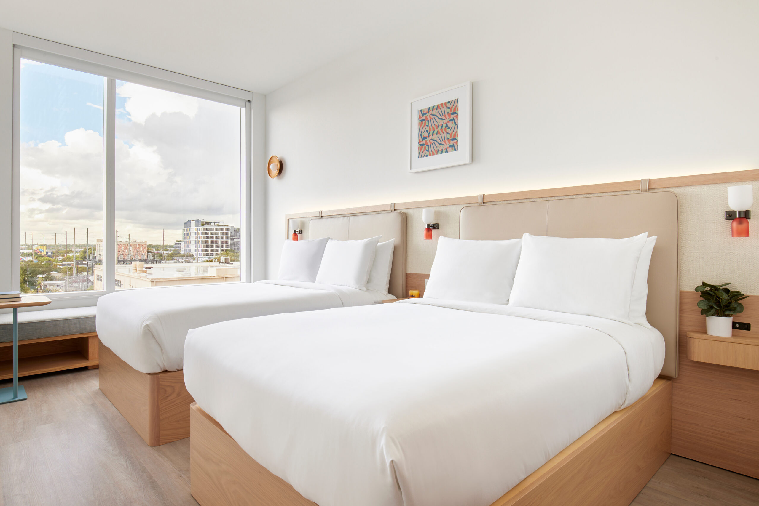 Arlo Wynwood Two Double hotel room beds