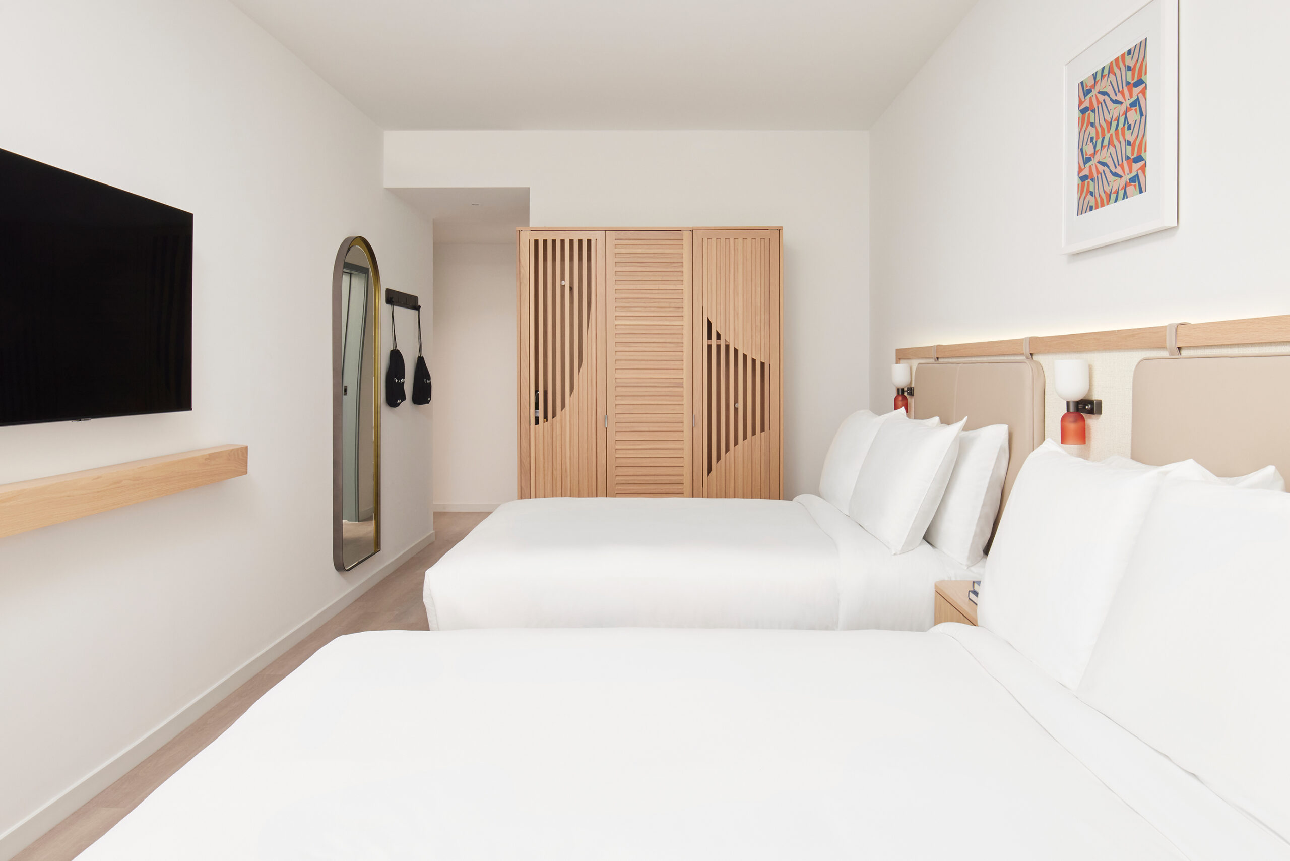 Arlo Wynwood Accessible Two Double hotel room beds and entryway