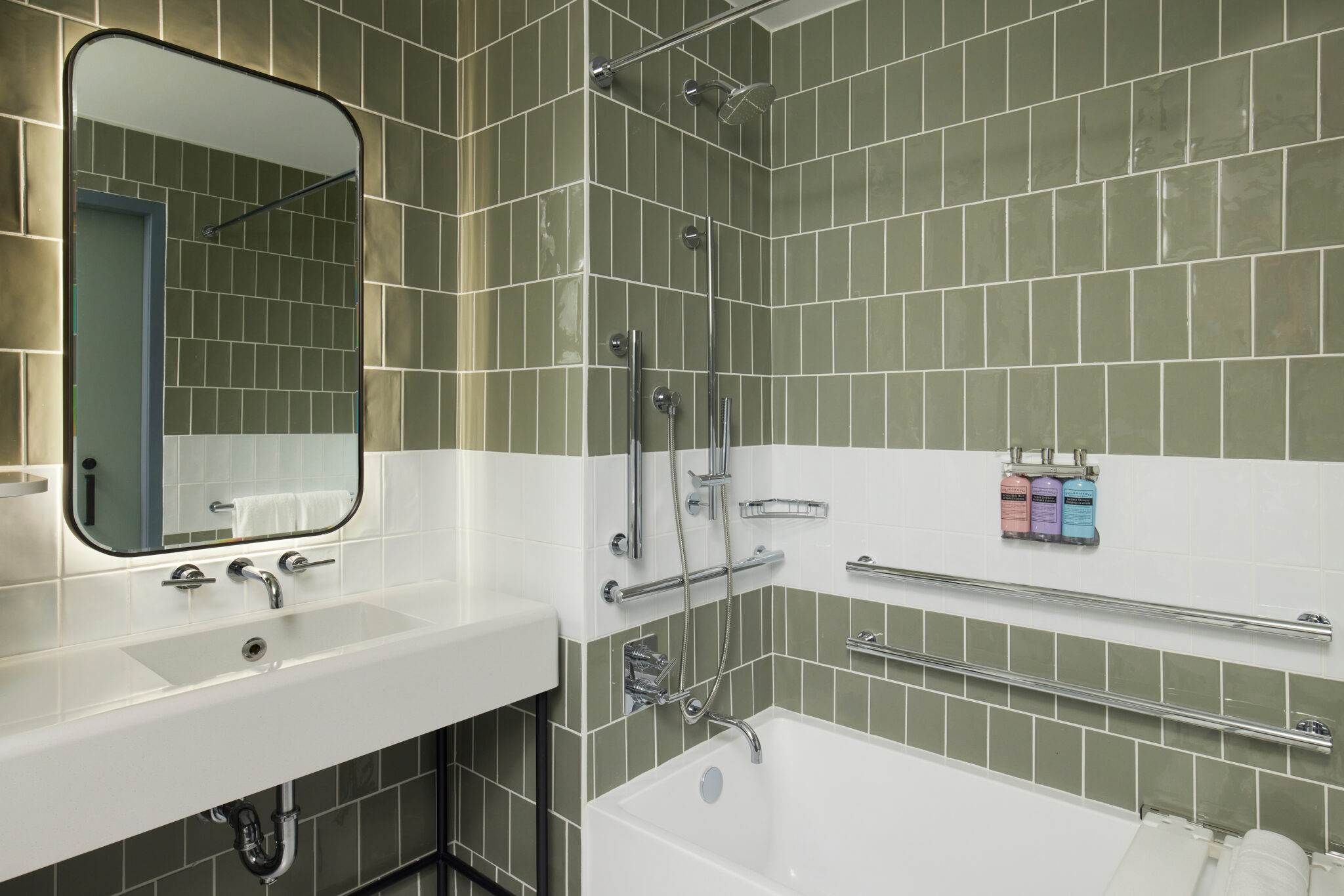 Arlo Wynwood accessible hotel room bathroom and shower